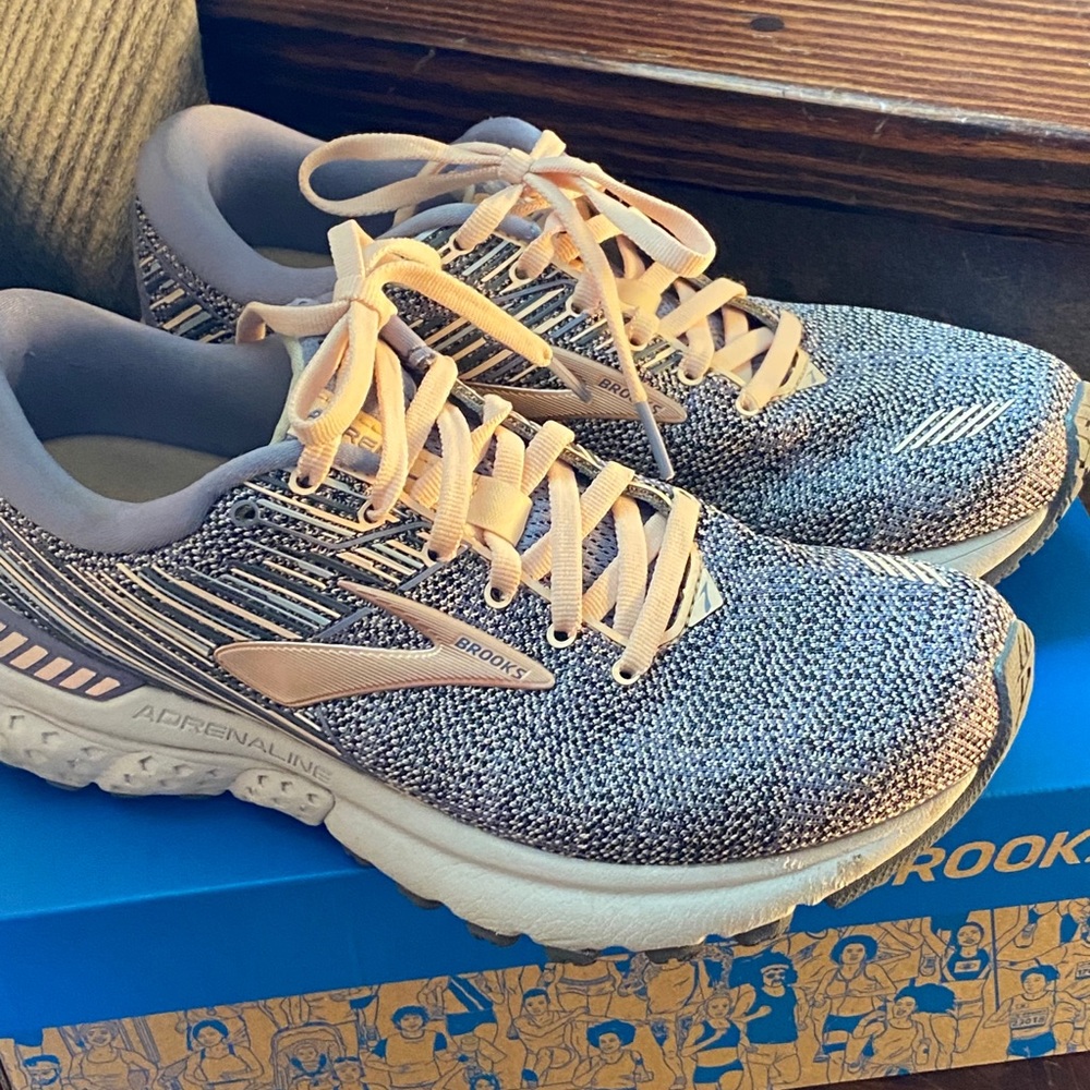 Brooks Adrenaline GTS Running Shoe